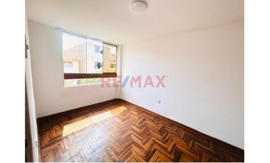 Alquilo Amplio Dpto 73M2 De 2 Dormitorios En 3Er Piso Urb. Los Precursores - Surco!