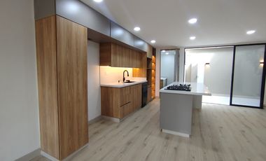 casa en arriendo/venta en retiro. Cod V215516