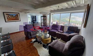 CASA EN VENTA EN BOSQUES DEL NORTE- MANIZALES