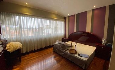 BAJA DE PRECIO!! GRAN CASA EN VENTA DENTRO DE FRACCIONAMIENTO JARDINES EN LA MONTAÑA 4 RECAMARAS