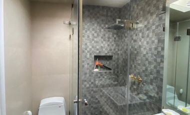 BAJA DE PRECIO!! GRAN CASA EN VENTA DENTRO DE FRACCIONAMIENTO JARDINES EN LA MONTAÑA 4 RECAMARAS