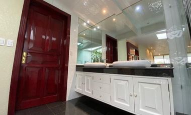 BAJA DE PRECIO!! GRAN CASA EN VENTA DENTRO DE FRACCIONAMIENTO JARDINES EN LA MONTAÑA 4 RECAMARAS
