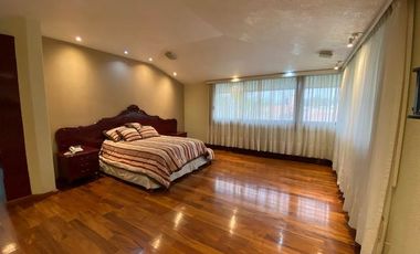 BAJA DE PRECIO!! GRAN CASA EN VENTA DENTRO DE FRACCIONAMIENTO JARDINES EN LA MONTAÑA 4 RECAMARAS
