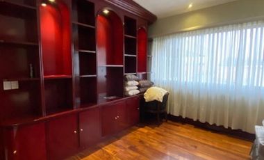 BAJA DE PRECIO!! GRAN CASA EN VENTA DENTRO DE FRACCIONAMIENTO JARDINES EN LA MONTAÑA 4 RECAMARAS