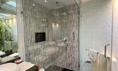 BAJA DE PRECIO!! GRAN CASA EN VENTA DENTRO DE FRACCIONAMIENTO JARDINES EN LA MONTAÑA 4 RECAMARAS