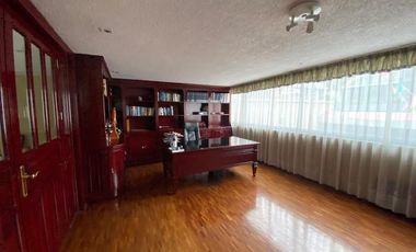 BAJA DE PRECIO!! GRAN CASA EN VENTA DENTRO DE FRACCIONAMIENTO JARDINES EN LA MONTAÑA 4 RECAMARAS