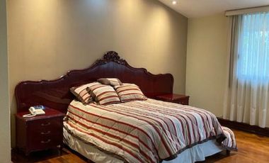 BAJA DE PRECIO!! GRAN CASA EN VENTA DENTRO DE FRACCIONAMIENTO JARDINES EN LA MONTAÑA 4 RECAMARAS