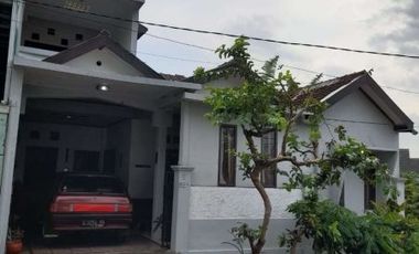Rumah 2 Lantai Terawat Apik Siap Huni Belakang Kota Baru Padalarang Bandung Barat