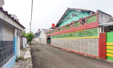 Rumah Tanah Luas 10 Menit ke RS Helsa Jatirahayu Bebas Banjir J-47288