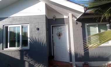Casa en venta en Graneros de 3 dorm. + 2 Baños