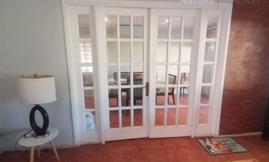 Casa en venta en Graneros de 3 dorm. + 2 Baños