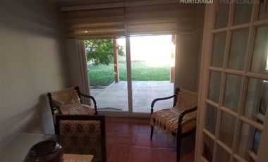 Casa en venta en Graneros de 3 dorm. + 2 Baños