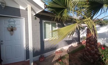 Casa en venta en Graneros de 3 dorm. + 2 Baños