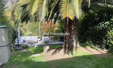Casa en arriendo de 5 dorm. en Lo Barnechea
