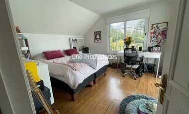 Casa en arriendo de 5 dorm. en Lo Barnechea