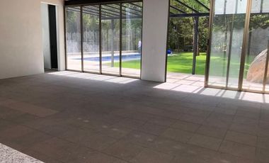 RESIDENCIA EN AVANDARO
