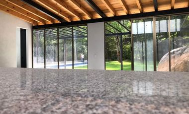 RESIDENCIA EN AVANDARO