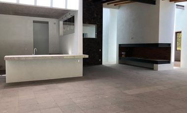 RESIDENCIA EN AVANDARO
