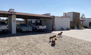 RANCHO 5 HECTARAS ENTRE POLOTITLAN Y NOPALA A 1 HORA DE QUERETARO
