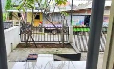 DIJUAL MURAH RUMAH 2 LANTAI KAMAR 5 SAXOPHONE SOEHAT KOTA MALANG