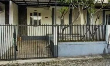 DIJUAL MURAH RUMAH 2 LANTAI KAMAR 5 SAXOPHONE SOEHAT KOTA MALANG