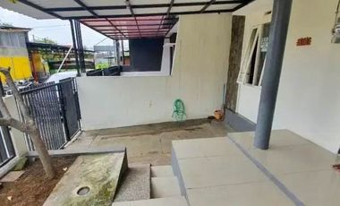 DIJUAL MURAH RUMAH 2 LANTAI KAMAR 5 SAXOPHONE SOEHAT KOTA MALANG