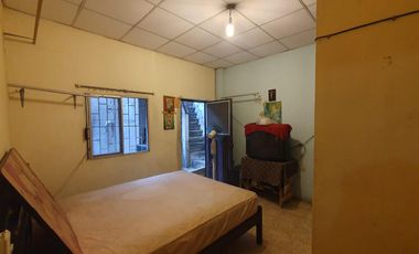 VENTA DE CASA ESQUINERA EN HUANCAVILCA SUR  (GV)