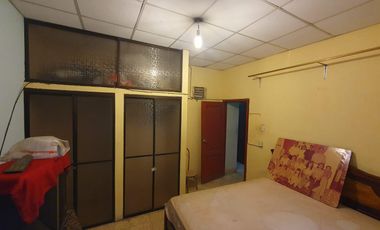 VENTA DE CASA ESQUINERA EN HUANCAVILCA SUR  (GV)
