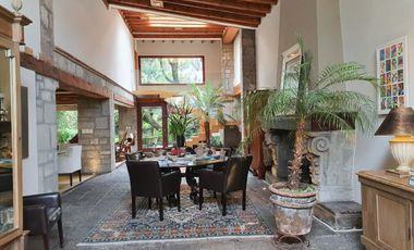 SANTA FE VENDO PRECIOSA RESIDENCIA  EN PASEO DE LAS LOMAS