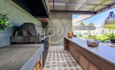 Departamento Monseñor Eyzaguirre ID: 105069r