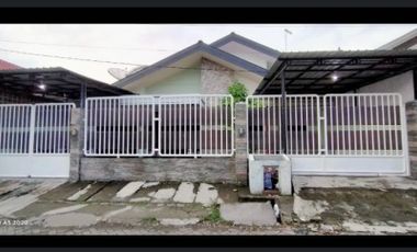 Rumah siap huni di darmo harapan Utara Surabaya barat