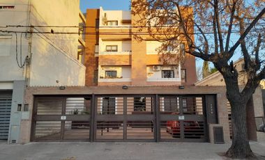 SE ALQUILA DPTO. EN GRAL. PUEYRREDON - UN DORMITORIO / BALCON Y PARRILLA