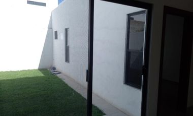 CASA EN PREVENTA EN QUINTAS DEL PALMAR, TORREÓN, COAHUILA.