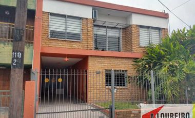 Casa en venta en Burzaco Este