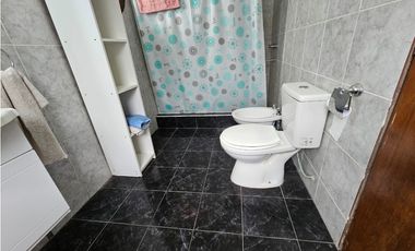 venta chalet de 4 ambientes mas galpon