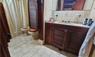 venta chalet de 4 ambientes mas galpon