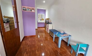venta chalet de 4 ambientes mas galpon