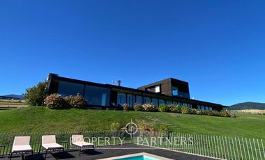 Casa con vista y acceso al Lago Ranco