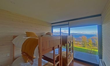 Casa con vista y acceso al Lago Ranco