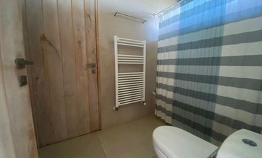 Casa con vista y acceso al Lago Ranco