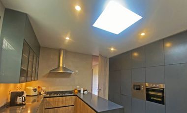 Casa con vista y acceso al Lago Ranco