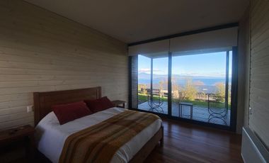 Casa con vista y acceso al Lago Ranco