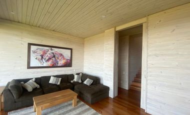 Casa con vista y acceso al Lago Ranco