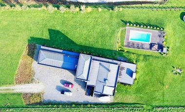 Casa con vista y acceso al Lago Ranco