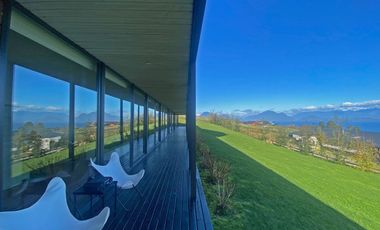 Casa con vista y acceso al Lago Ranco