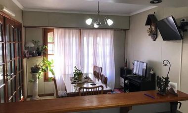 Excelente Casa 4 Ambientes A La Venta