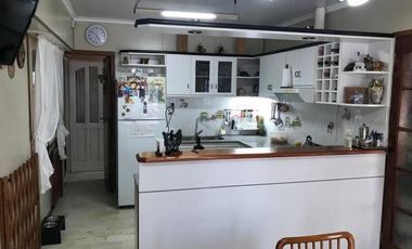 Excelente Casa 4 Ambientes A La Venta