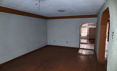 Casa 5 dorm. Av. Dorsal - Ruta 5 General Velásquez, Renca