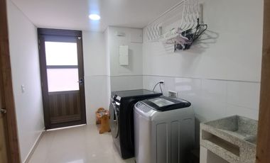 casa en venta en cajica. Cod V109259