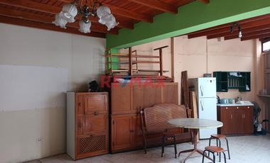 Venta Casa Terreno O Local Comercial  En Quinta Surco
